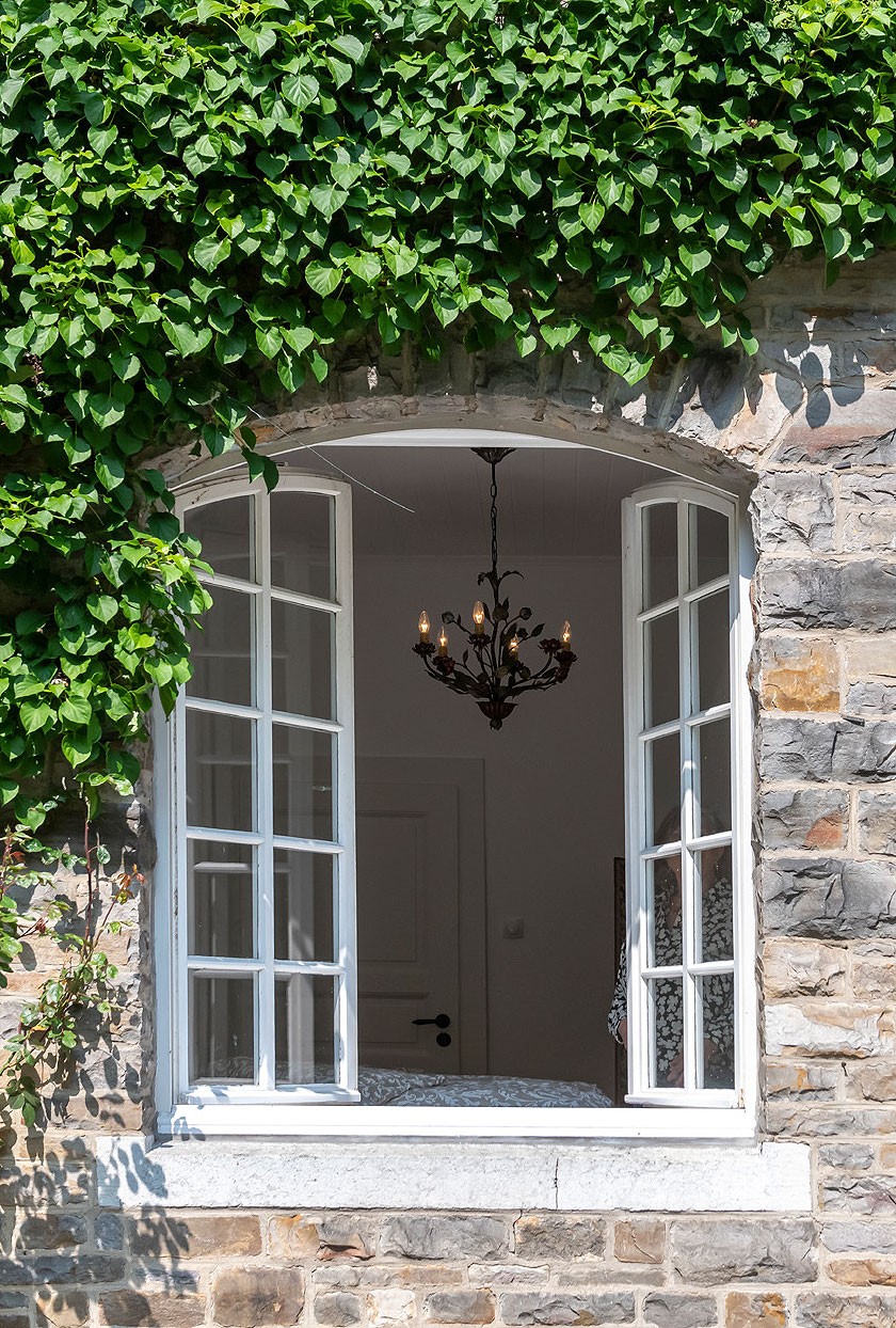 Apartment01-Eynattener-Muehle-Belgien-Maurice-de-Boer-2023-1680px-01-32